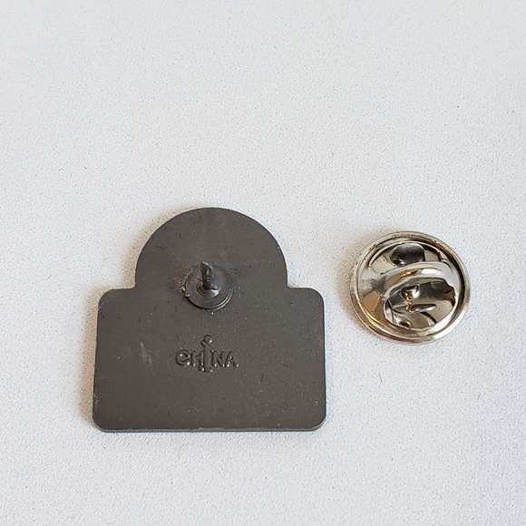 Enzacta Associate Pin - Picture 5 of 5